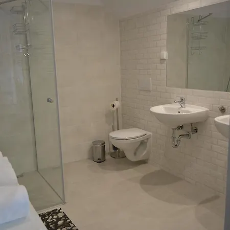 Nowe Cmk Apartment *